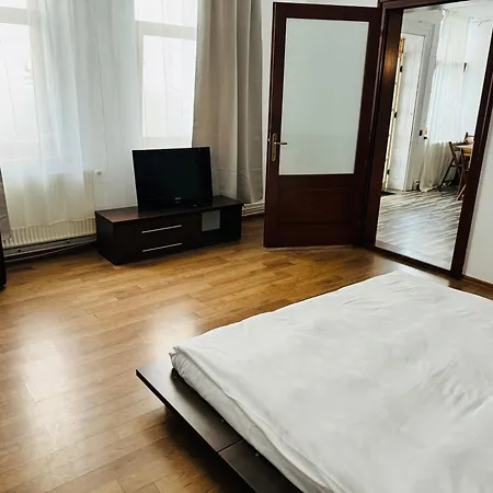 Schei Brasov-Скей Брашов Apartment Exterior photo