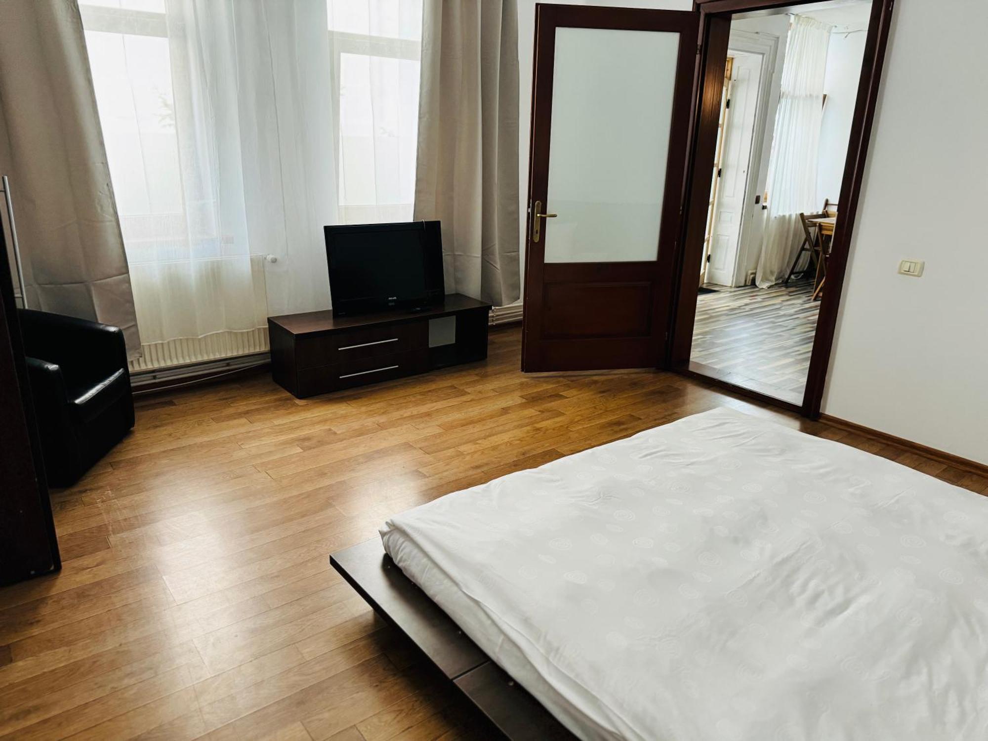 Schei Brasov-скей Apartment