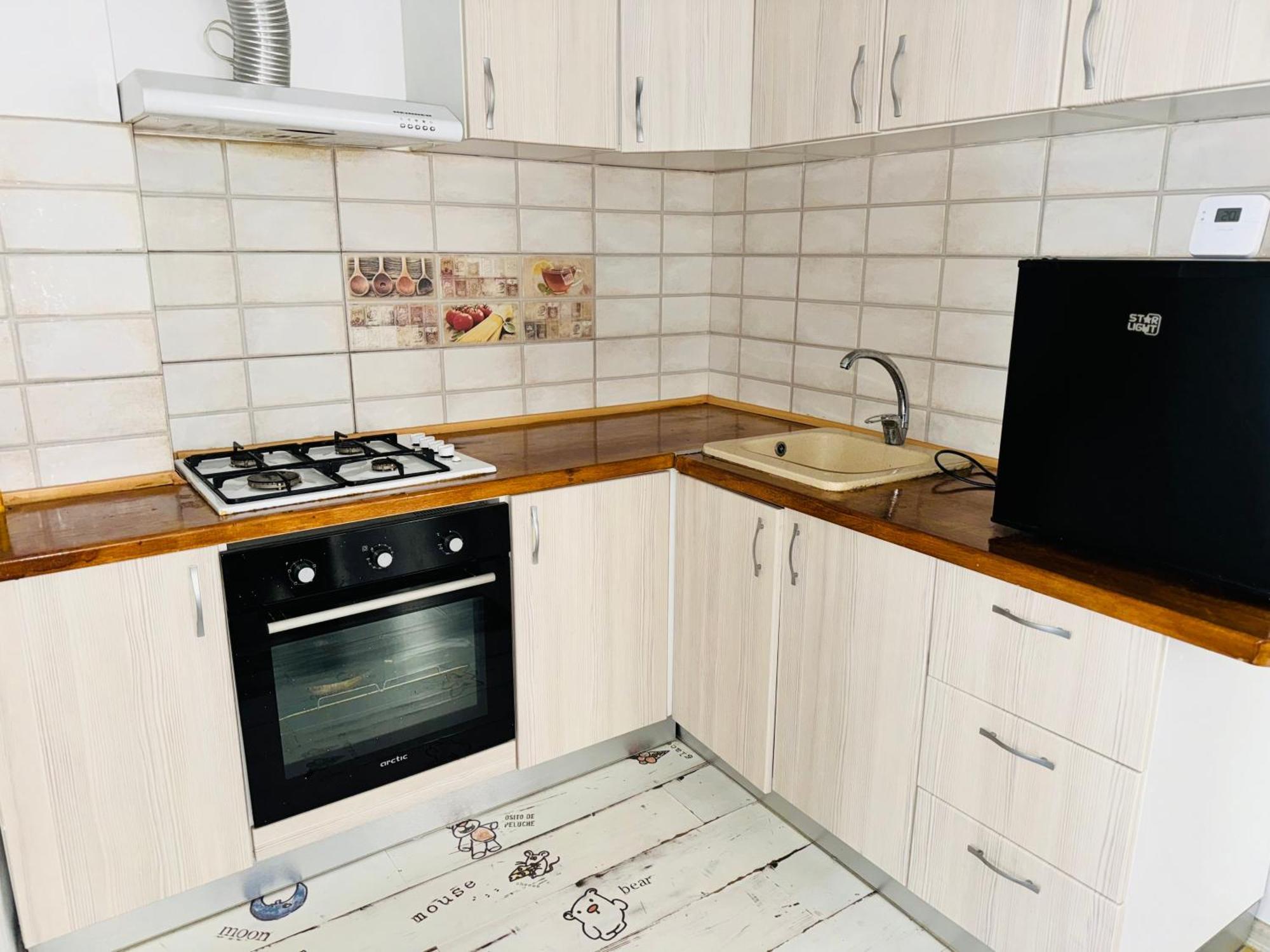 Schei Brasov-скей Apartment *